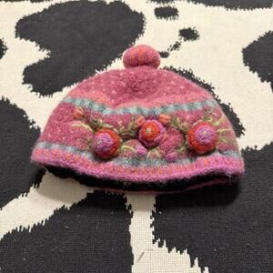 Lost Horizons Women’s Knit Winter Wool Hat Beanie Multicolored Handmade Small